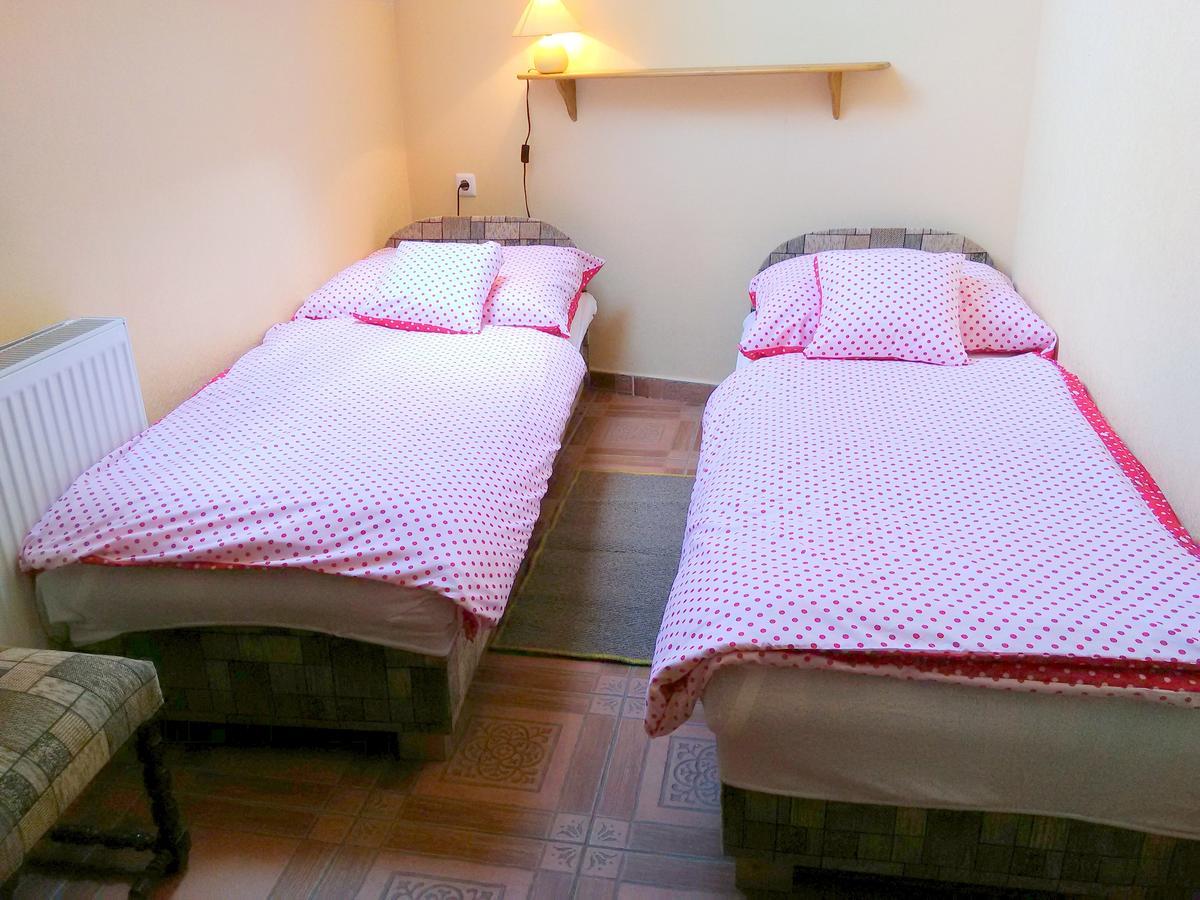 Burg Apartman 久洛 外观 照片