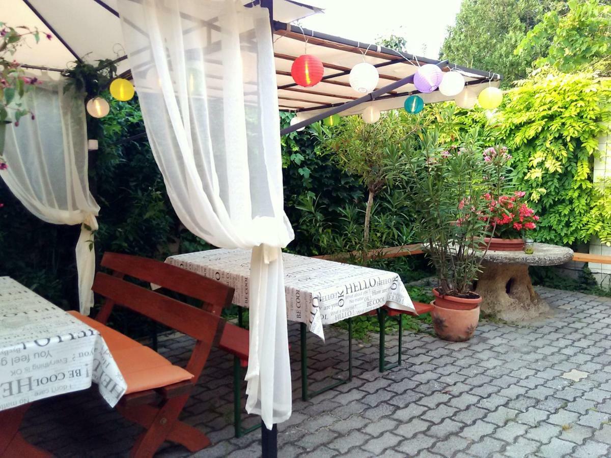 Burg Apartman 久洛 外观 照片