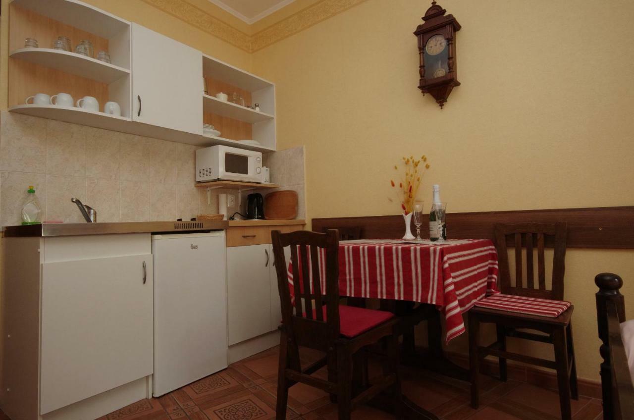 Burg Apartman 久洛 外观 照片