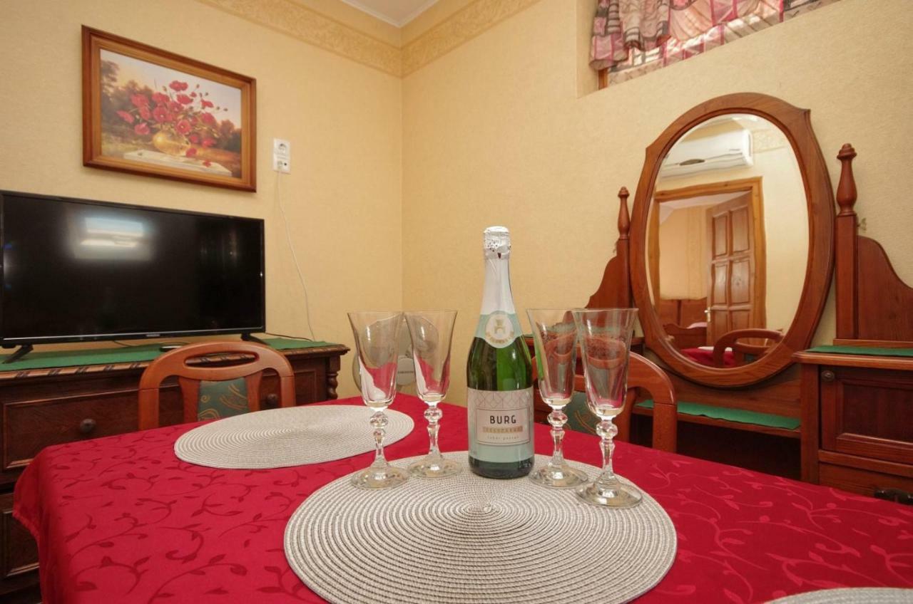 Burg Apartman 久洛 外观 照片