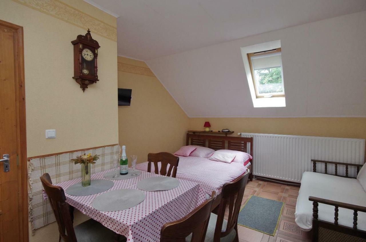 Burg Apartman 久洛 外观 照片